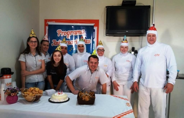 Aniversariantes do mês de Setembro são homenageados pela Dipães