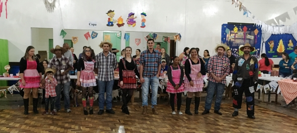 Dipães Promove Festas Julinas para Colaboradores e Familiares da Matriz e Filial